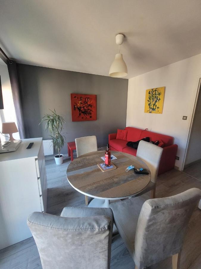 Appartement Residence Les Acacias Ax-les-Thermes Luaran gambar