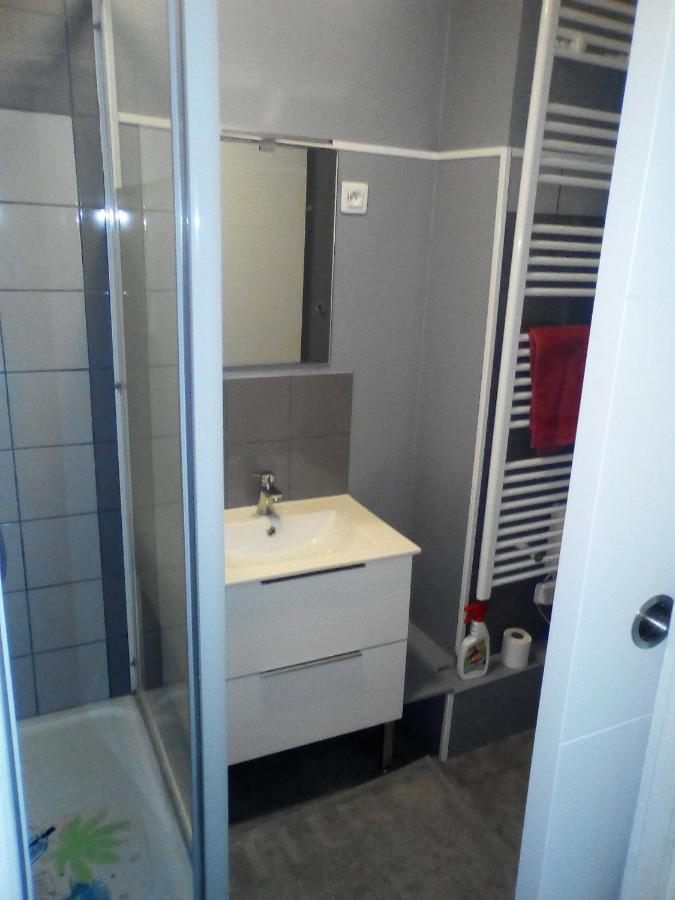 Appartement Residence Les Acacias Ax-les-Thermes Luaran gambar
